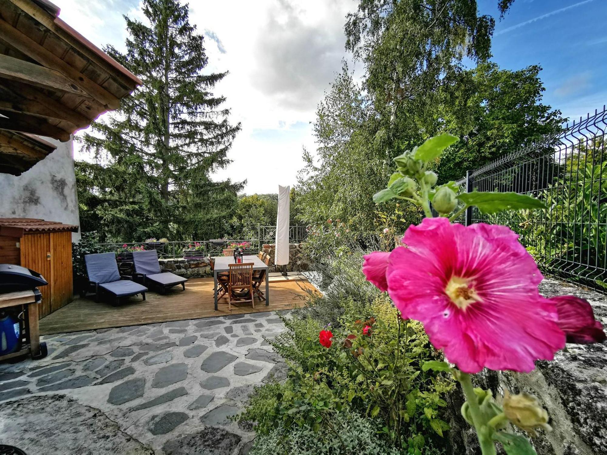 Grande Maison Au Coeur D'Un Village Historique Avec Terrasse Et Wifi Inclus - Fr-1-582-308 Saint-Vidal Ngoại thất bức ảnh